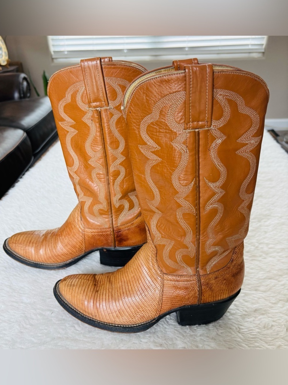 Vintage Genuine Lizards Skin Cognac Leather Women’s Western Cowboys Boots Sz 6 B